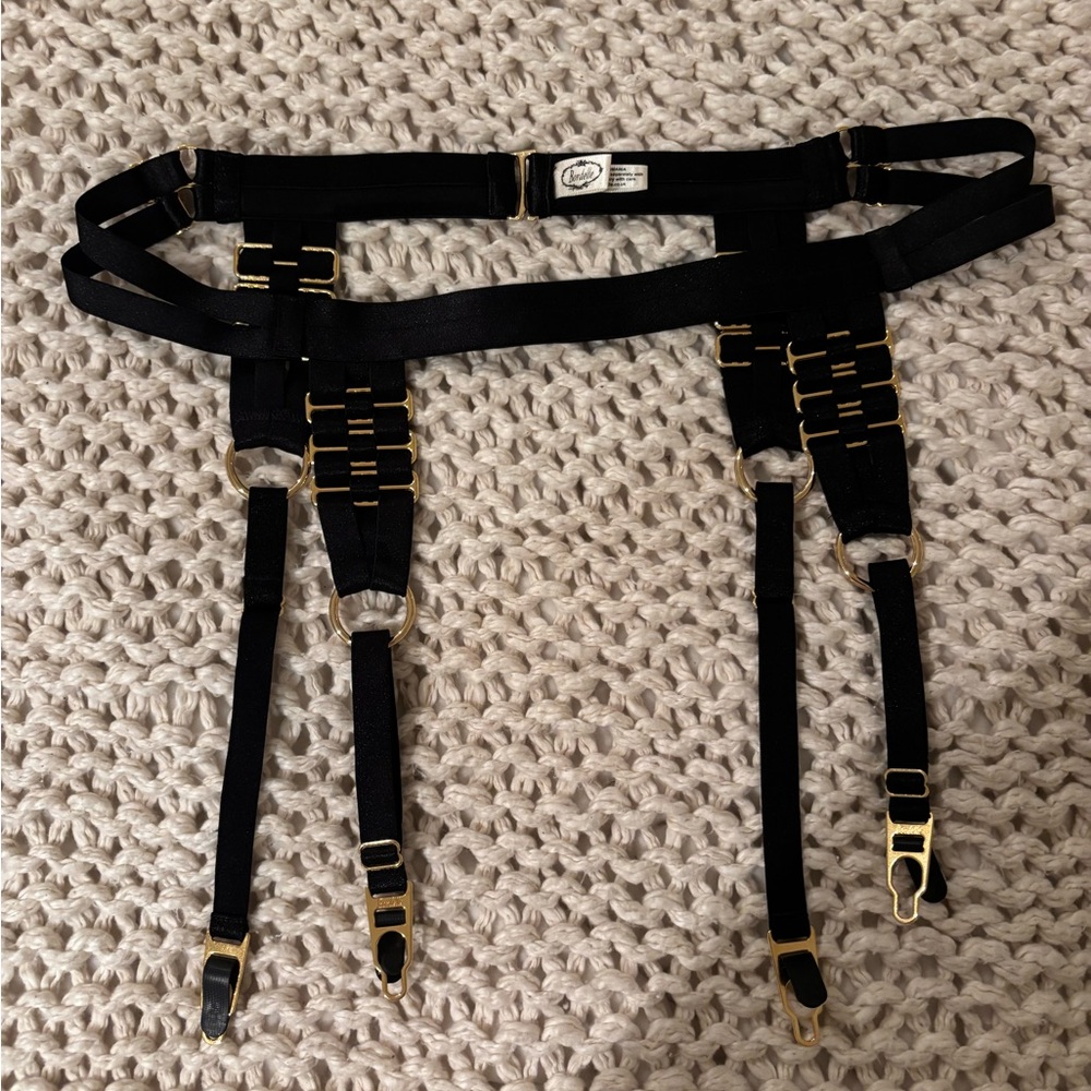 Bordelle Black Suspender (size L)- like new
